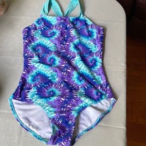 Girl’s swim suit L (10/12)